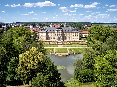 Schloss Werneck am Wern-Radweg (Werneck/Fränkisches Weinland)