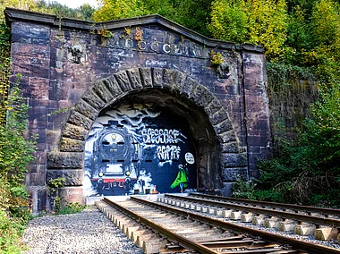 Der alte Schwarzkopftunnel am Europäischen Kulturweg "Spessartrampe" (Laufach, Spessart-Mainland)