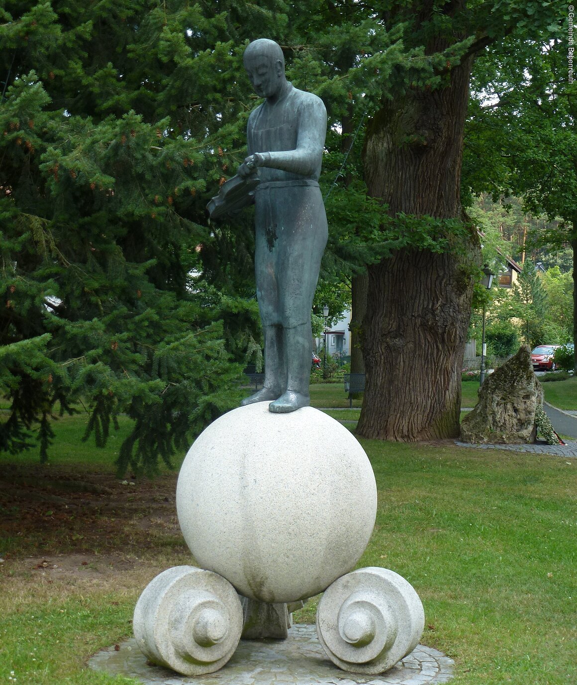 Geigenbauerdenkmal (Bubenreuth, Fränkische Schweiz)